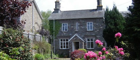 Ashfield Cottage