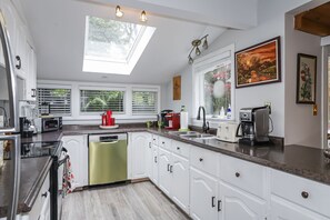 Newly upgraded painted with new appliances. New vinyl floors for easy clean ups.
