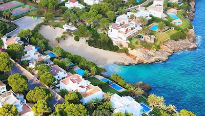 Frontlinie Villa In Es Forti, Cala d'Or