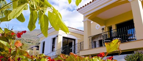 Casa Albero from the gardens.