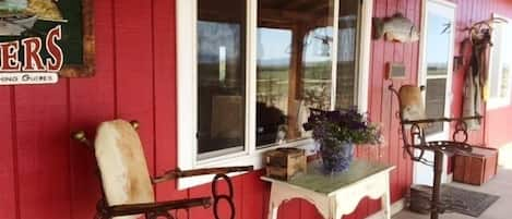 Front Porch with western veranda