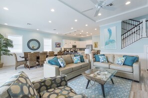 Warm and inviting living room perfect for family gatherings!