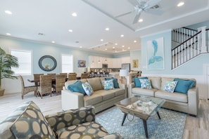 Warm and inviting living room perfect for family gatherings!