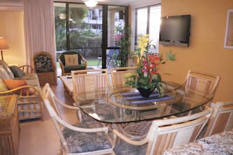 Kamaole Sands - 3BR/2BA, Ocean View- AC unit- great location