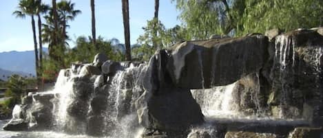 Entrance to Victoria Falls