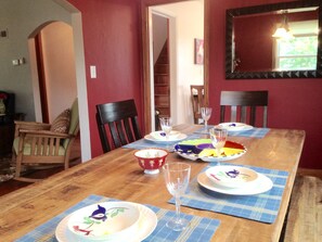 Dining room off the kitchen
