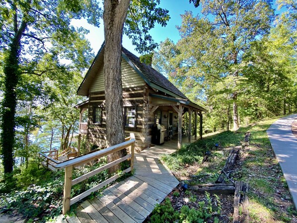 Overview of Cabin - Lake in Background