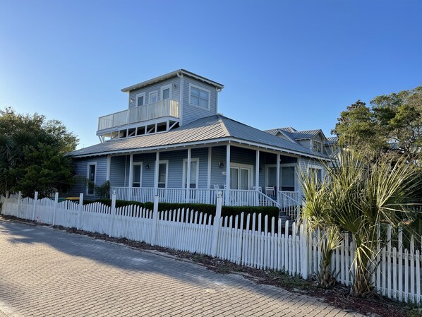 68 Barracuda St - our slice of heaven!