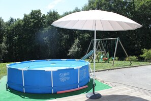 Piscine enfants en saison