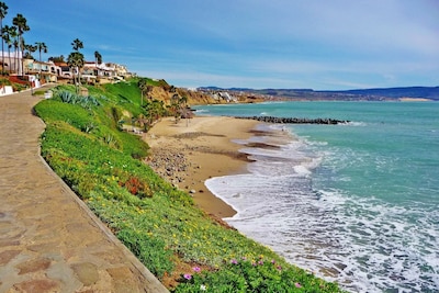 Impresionante casa de playa hecha Portada y artículo principal en la revista Baja Lifestyle!