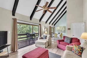 Living Room 1 Part 3