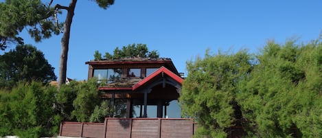 La villa vue de la plage