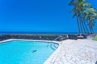 Ocean Front Paradise at Magic Sands Beach