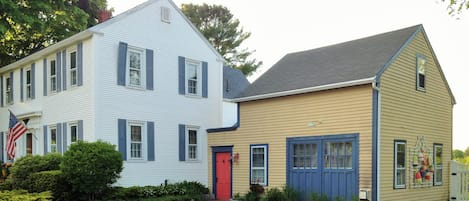 Main Home with Cottage - Enter Courtyard through Salmon Door