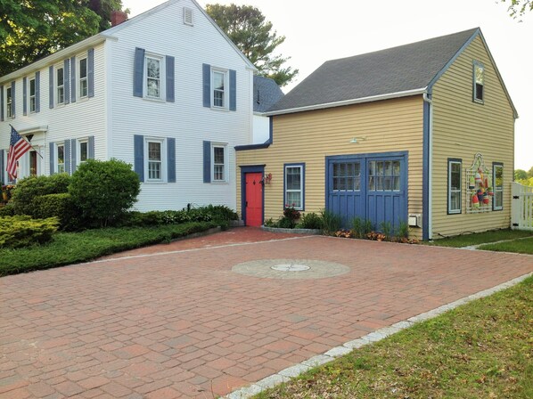 Main Home with Cottage - Enter Courtyard through Salmon Door
