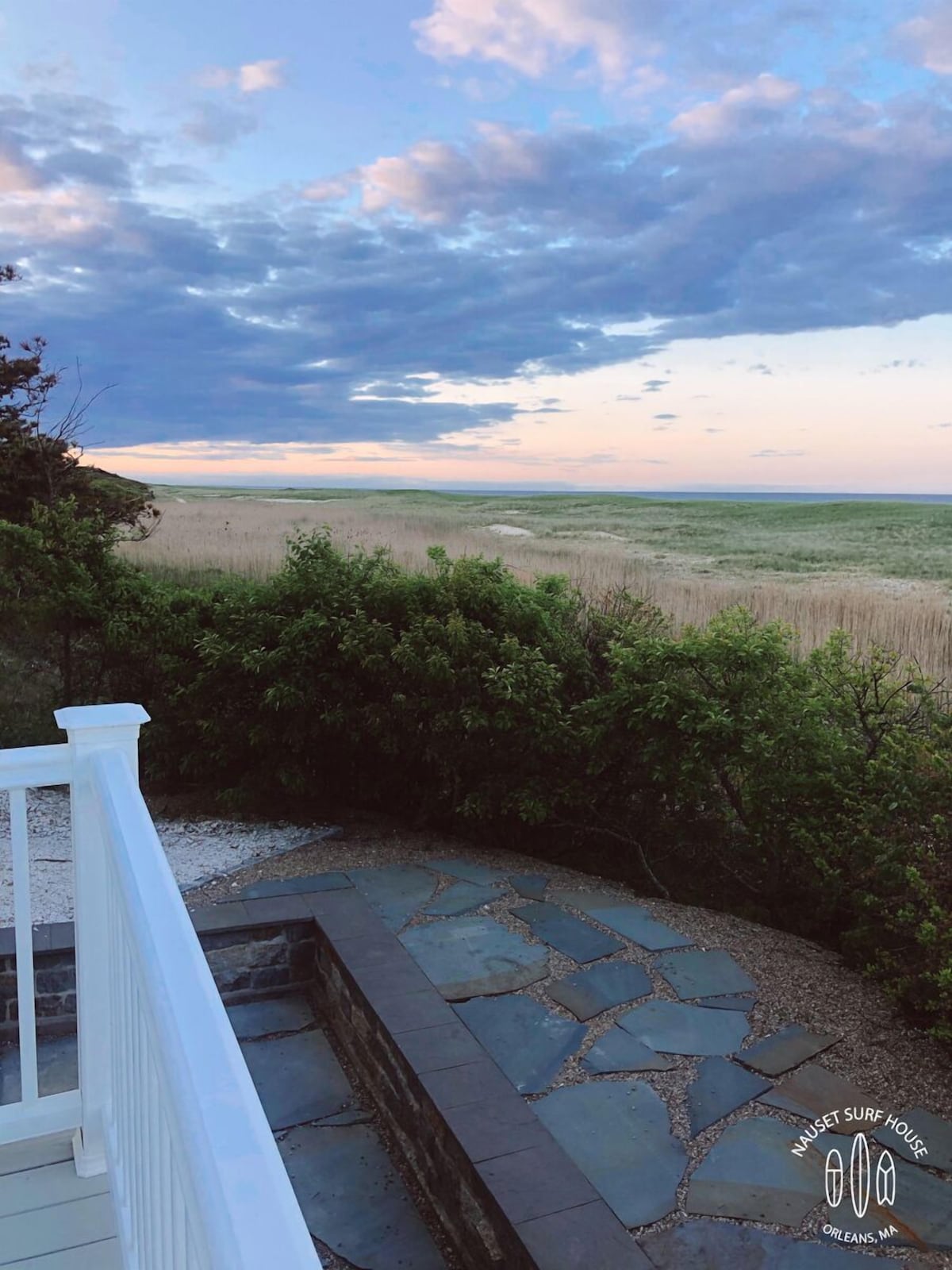 5-BR Beach House Directly On Nauset Beach, Best Views on the East Coast; 017-O