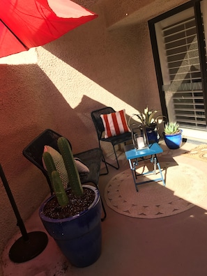 Outdoor private patio