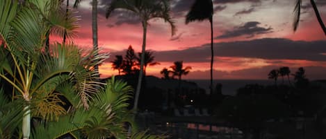 Maui Beautiful Sunset from private lanai