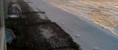 Gorgeous view of the eastward shoreline past Navarre, State Park towards Destin.