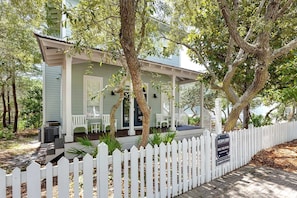 Morrow Cottage Exterior