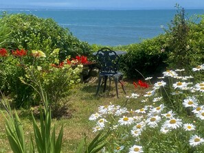 Outdoor office
