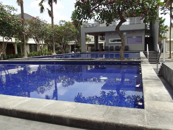 3 BR House with Pool Near KidsFun Jogja