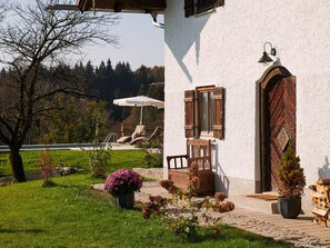 Melkerhaus bis 6 Personen mit Terrasse und Pool, 101 qm-Außenansicht