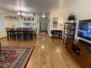 Open floor plan is great for social time & entertainment. Smart TV & board games