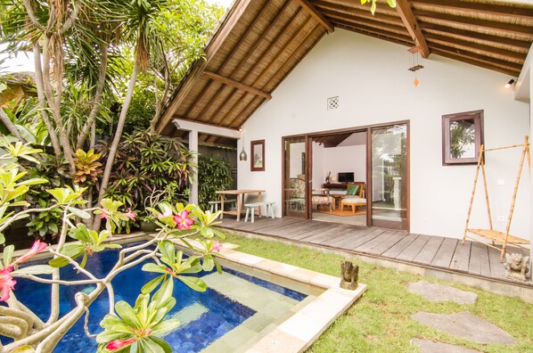  Romantic Dream Villa  3min Seminyak