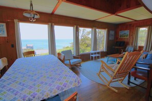 Sitting area