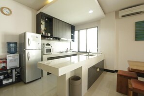 2 Bedroom Beach Side