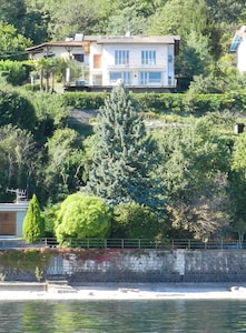 Villa Gialla - Nur 50 m vom See entfernt mit unglaublicher Aussicht. Haustiere willkommen.