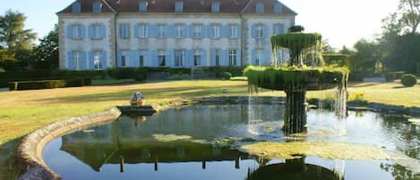 Chateau de Sannat  façade Sud.