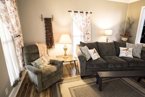 Comfortable living room.