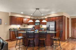 Breakfast Bar
