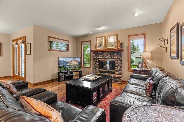 Cozy Living Room Space