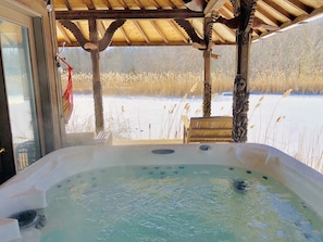 Hot Tub, It’s overlooking the pond and piping hot :)
