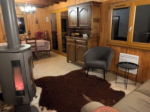 Lounge/sitting area