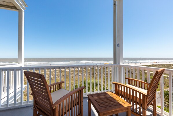 Balcony with ocean view