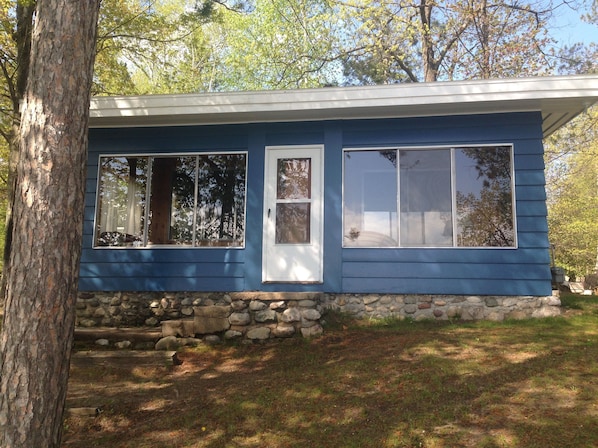 Front of cabin from Lakeside