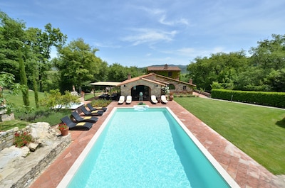 Sestuccia ist eine schöne Villa in der Toskana nicht weit entfernt von Gaiole in Chianti