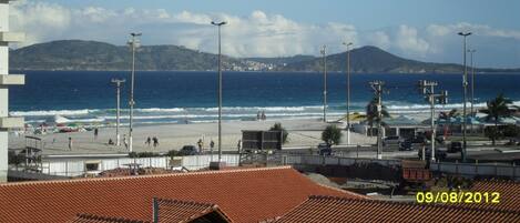 vista do quarto e sala para praia forte