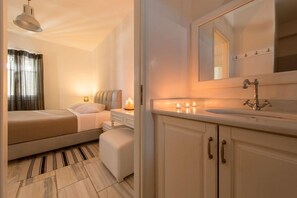 en suite bathroom