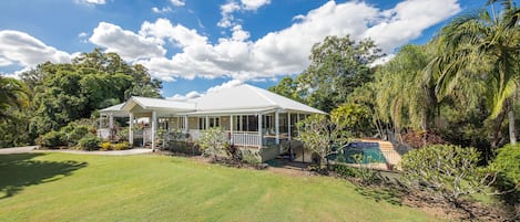 The Frangipani Farm house and pool