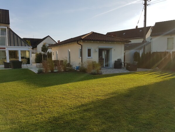 Little Villa in its green setting 