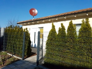 Entrance gate and door