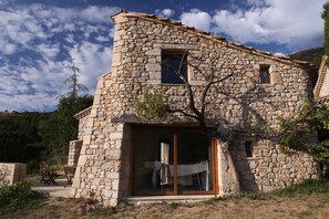 Maison vue du !sud ouest