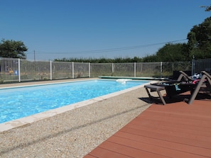 Piscine chauffée de juin à septembre