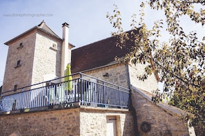 Vue de la terrasse depuis le jardin