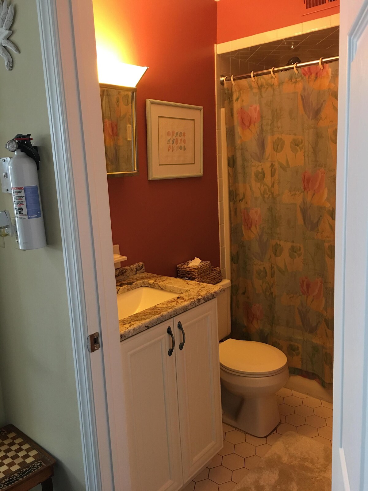 SUMMER BEACH BLOCK CONDO UNIT RENTAL, 5/24/2024 – 9/7/2024.